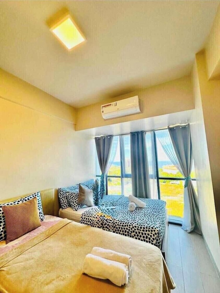 MACTAN NEWTOWN OMP FAMILY ROOM