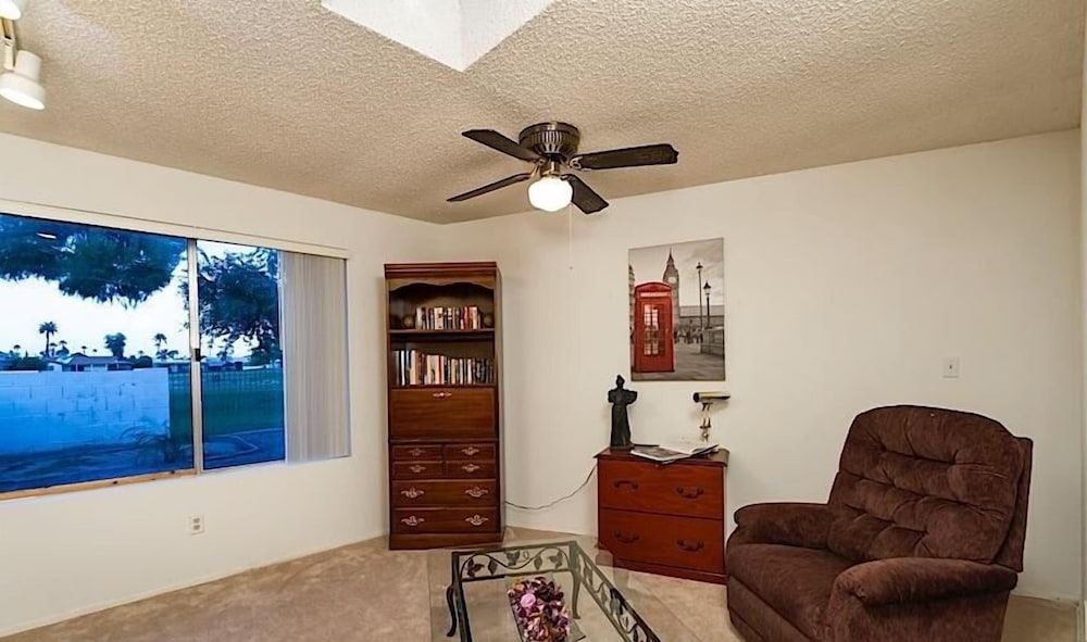 Sun Lakes By Signature Vacation Rentals - Property Image 5