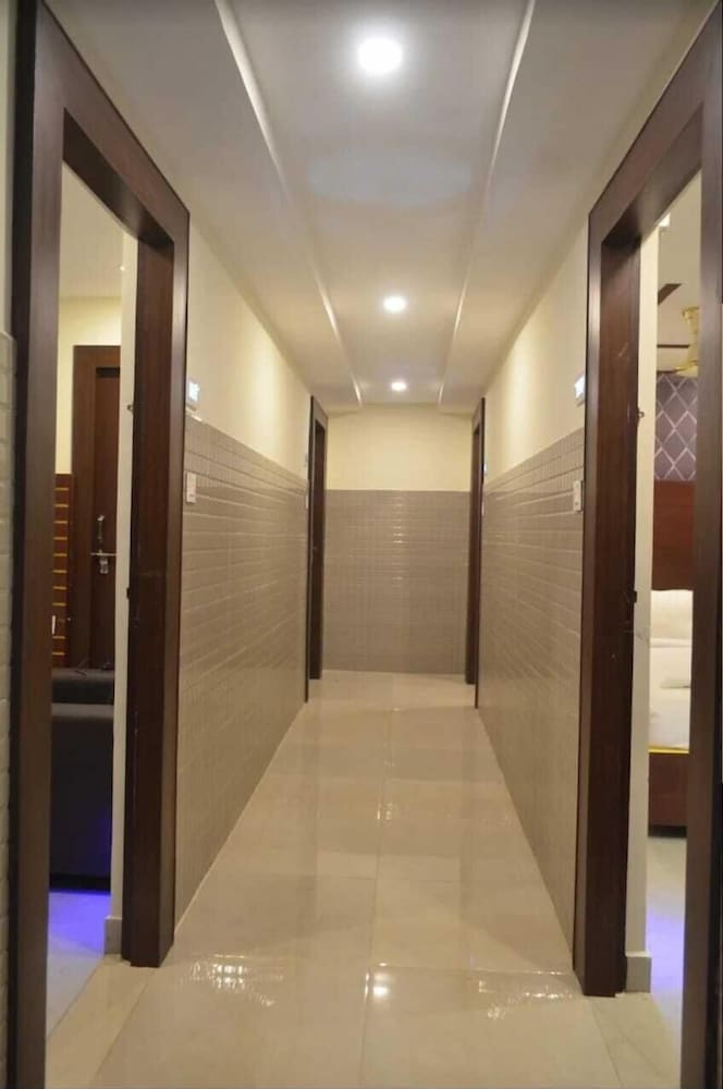 HOTEL NARMADA GRAND