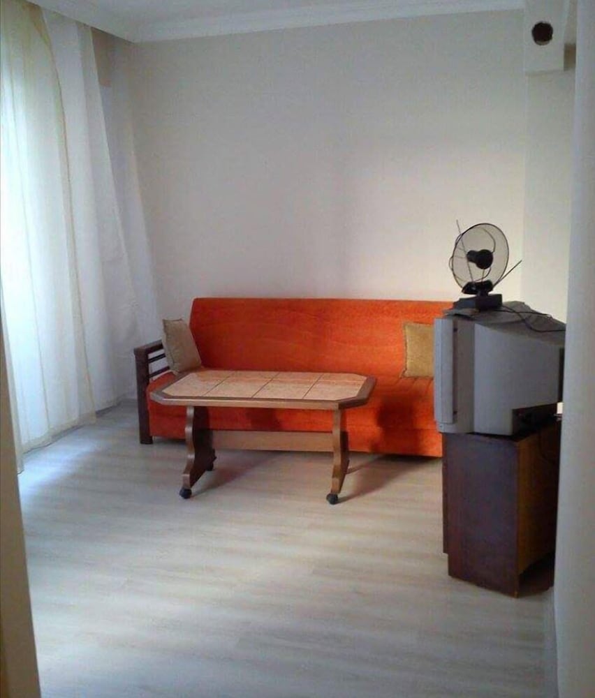 C C Home Apart