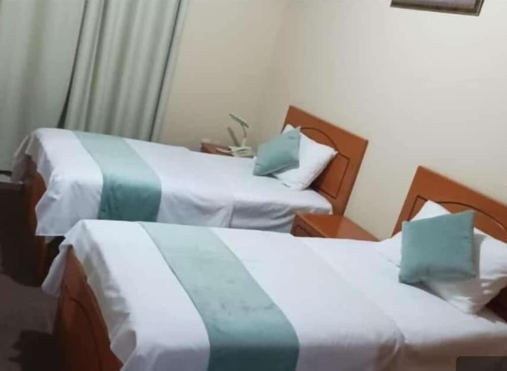 Hotel Al Jazeerah Hotel - Image 1