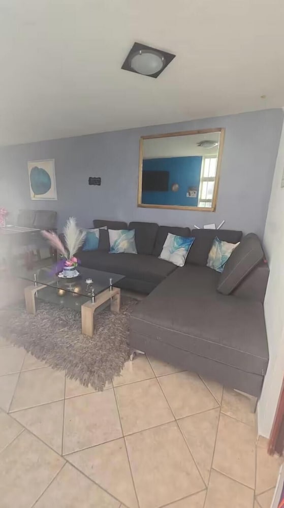 Serene Retreat in Historic San José de los Olvera
