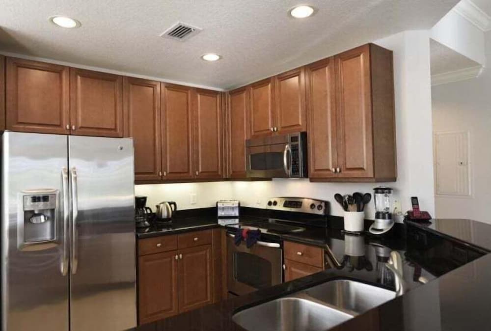 3br Reunion Resort Condo: Resort Pool, Near Disney 3 Bedroom Condo