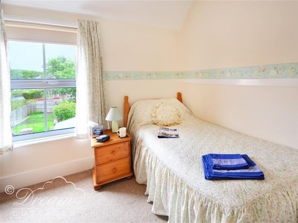 Brickyard Cottage view 2
