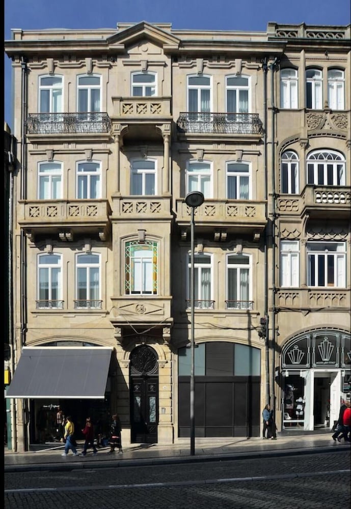 Youropo - Market 3A in Oporto view 2