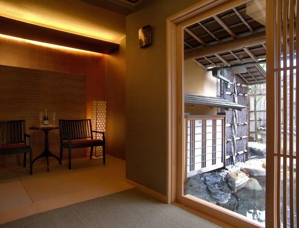 Atami Sekitei