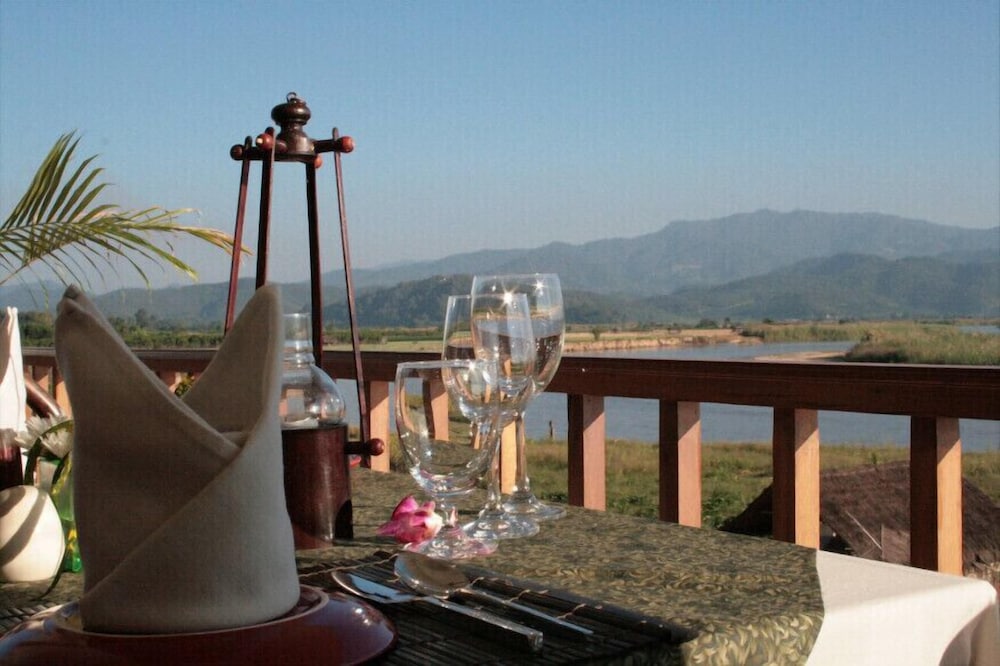 Maekok River Village Resort