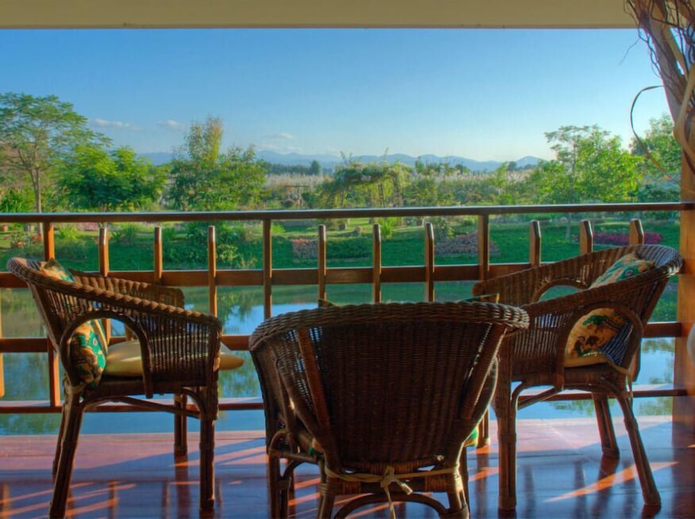 Maekok River Village Resort