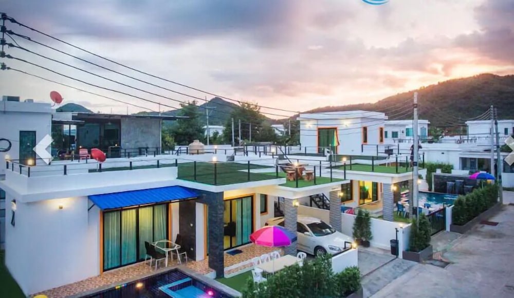 Hotel Panbuddee Pool Villa - Image 1