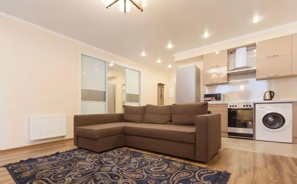 Clever House Apartments