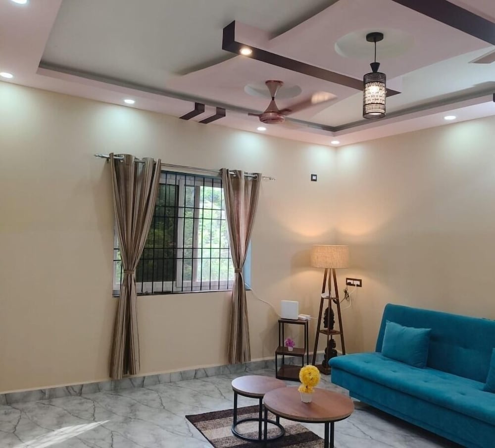 Dwell Apartment