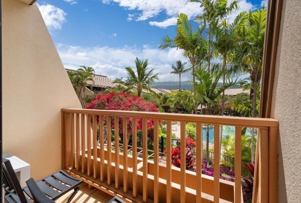 Maui Kamaole, #l-201 2 Bedroom Condo