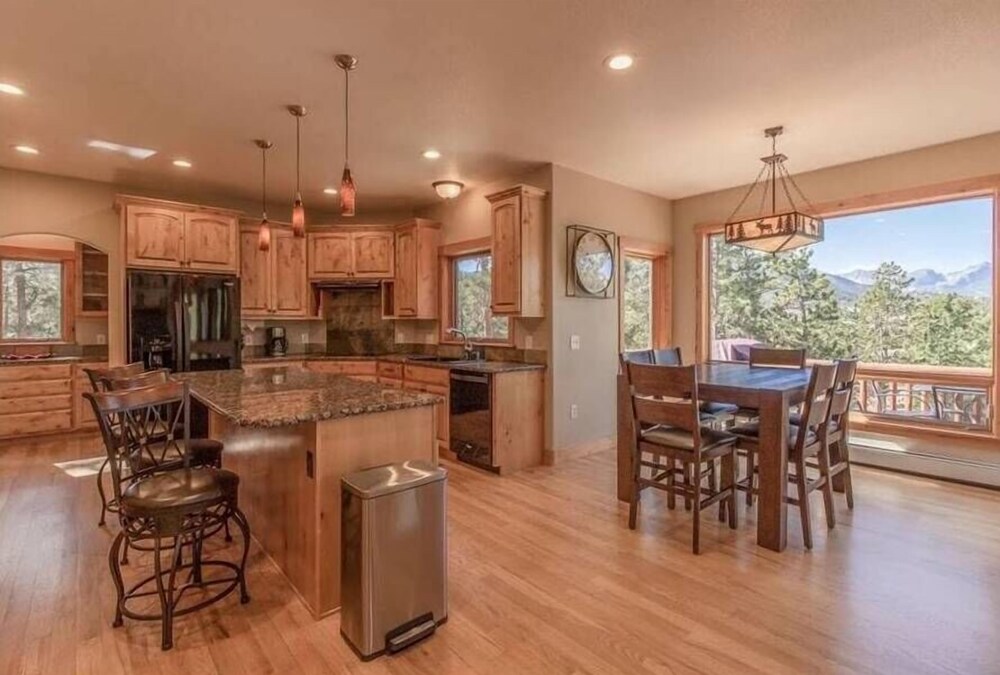Riverwood on Fall River - Property Image 11