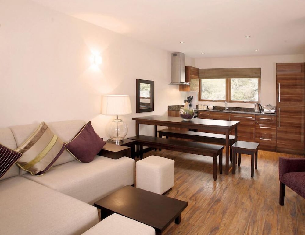 Northbrook Park Mews