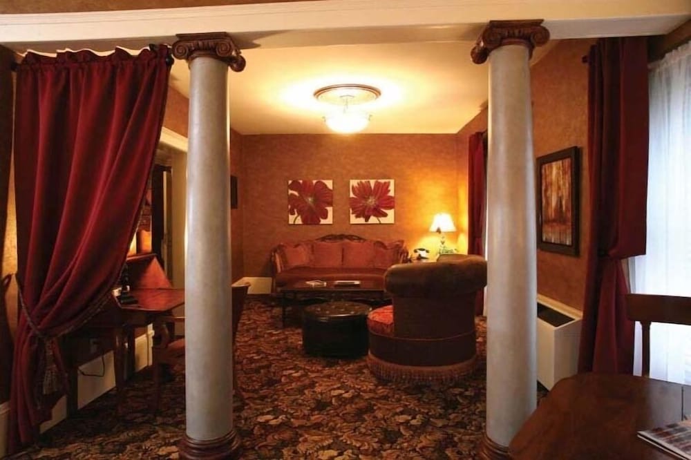 The Martha Washington Inn And Spa