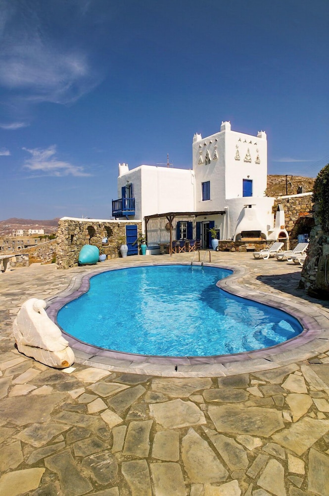 Cavo Delos