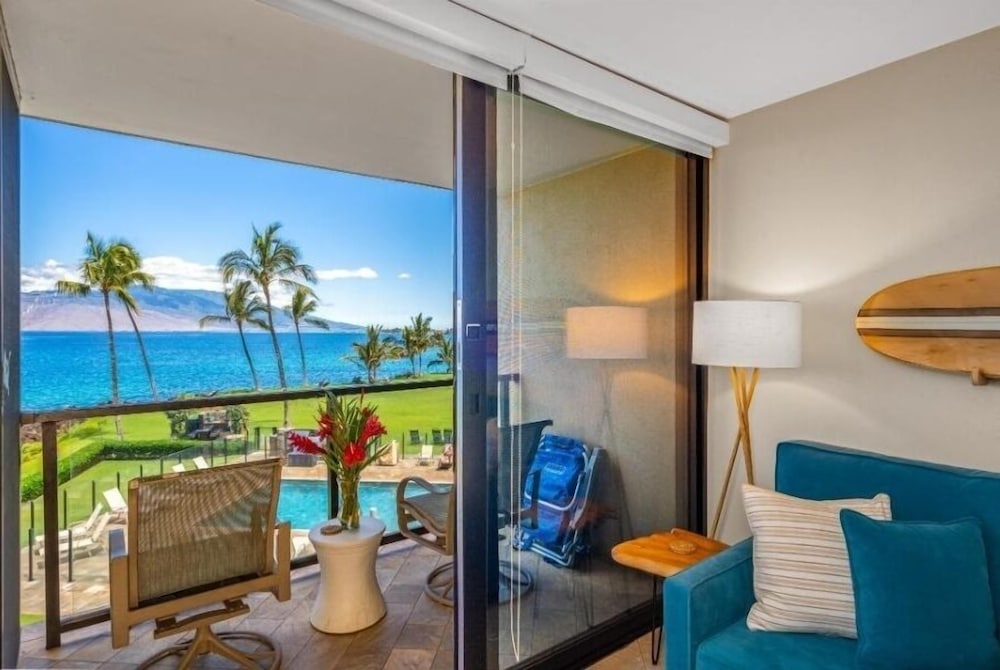 Kihei Surfside, #304 1 Bedroom Condo by RedAwning view 3