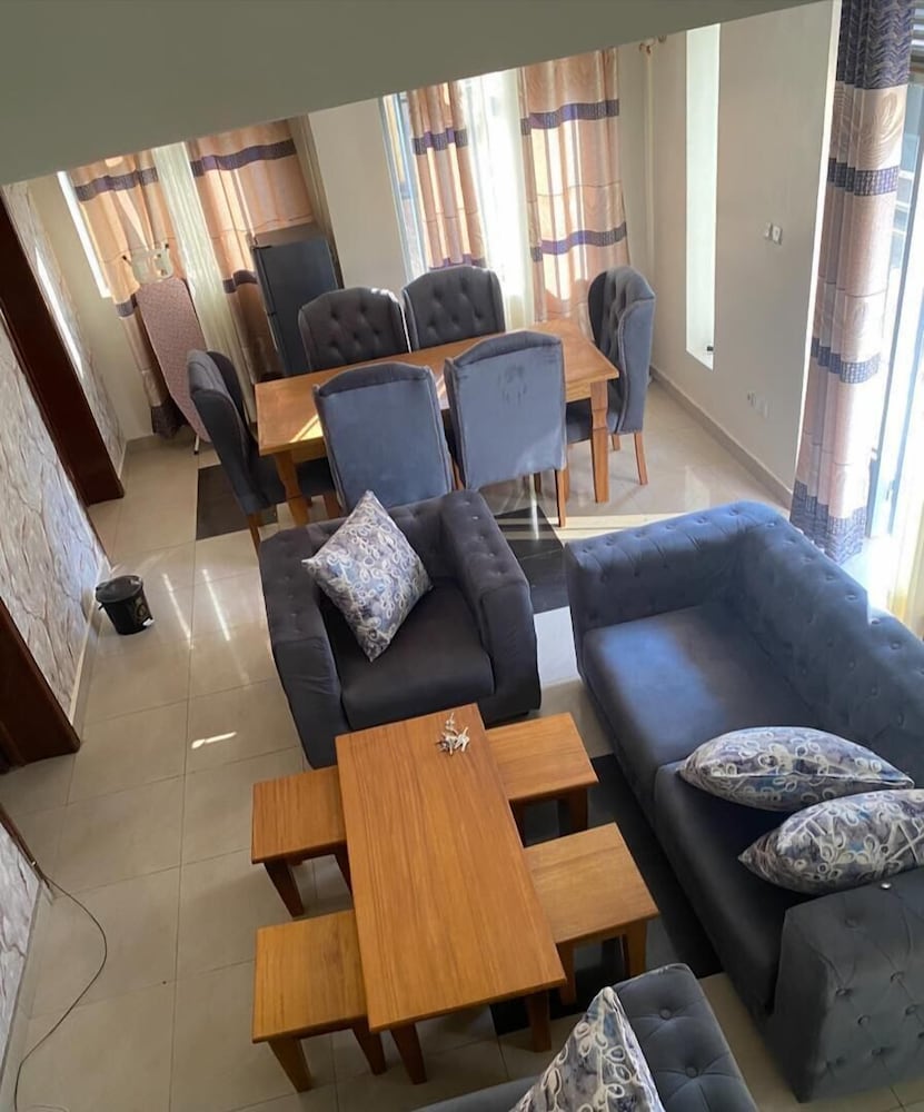 CHALWE HOTEL APART