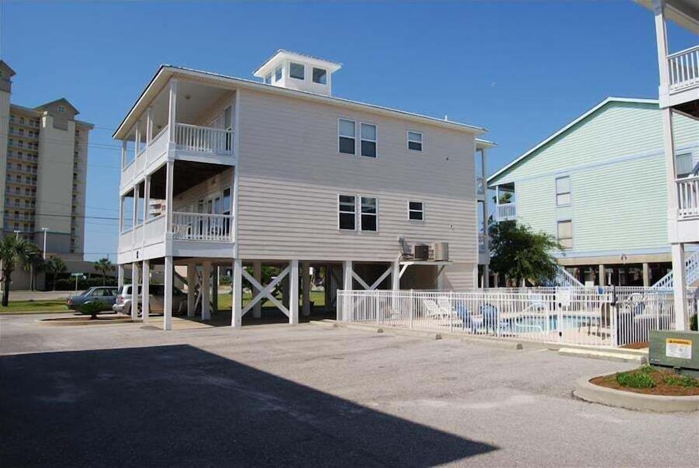 Spinnaker Pointe