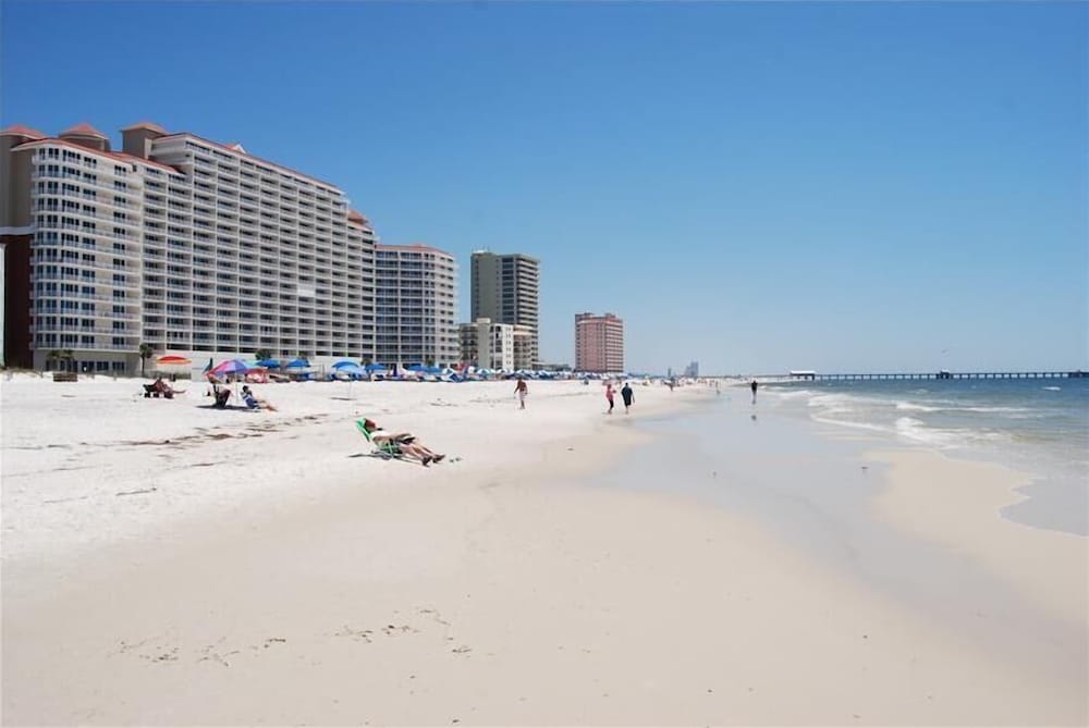 Island Shores