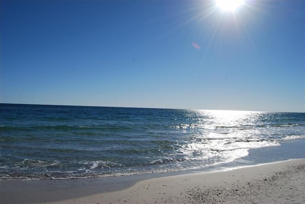 Surf Side Shores