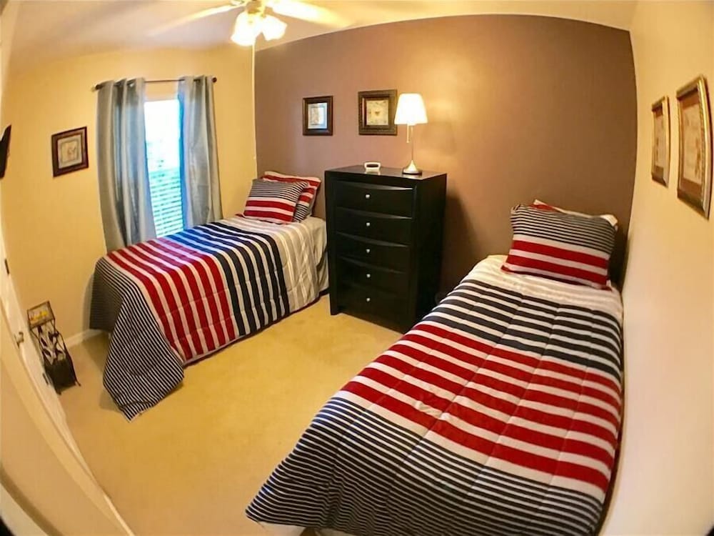 Encantada Resort 4 Bedrooms Near Disney in Orlando FL 3050 view 5