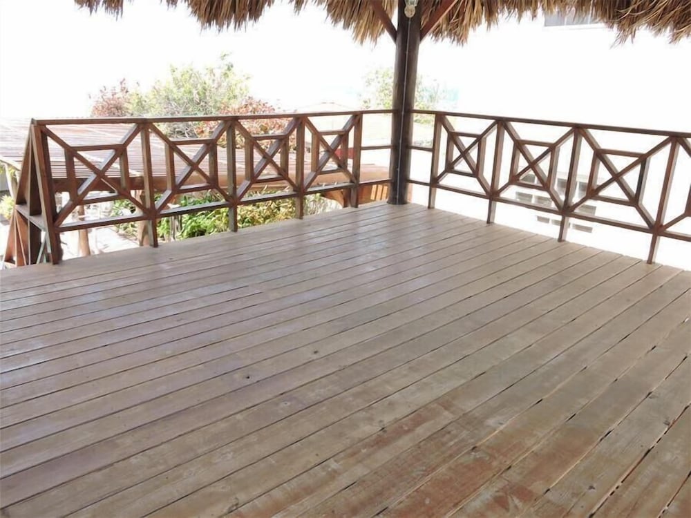 Luxurious Villa with Great Sea View