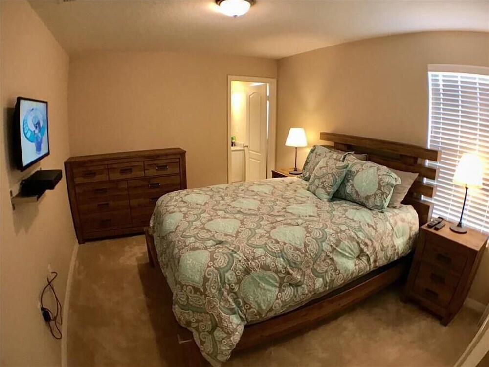 Family Friendly 4 Bedroom Close to Disney in Orlando Area 5126a - Image 4