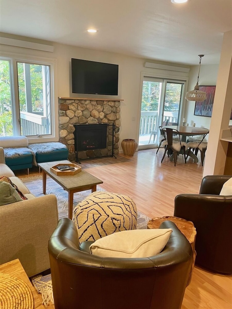 Sv121 - Walk to Lifts & Town - Hot Tub & Pool