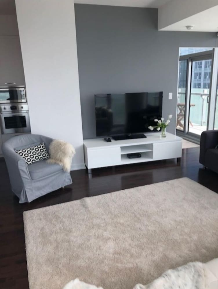 Presidential 3Br Condo - Core Downtown