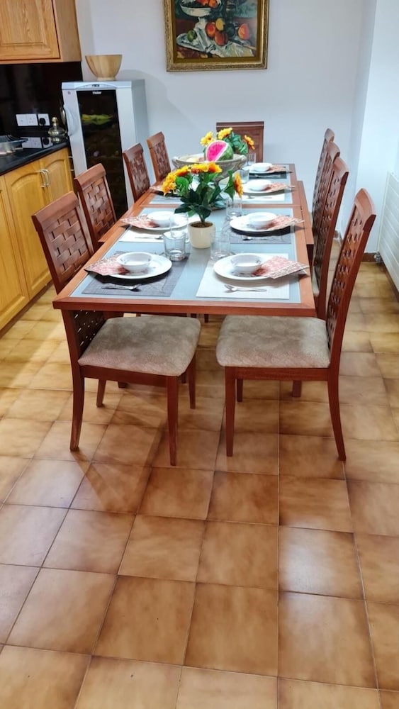 Charming Villa in Moniatis, Cyprus - Private Pool & Garden
