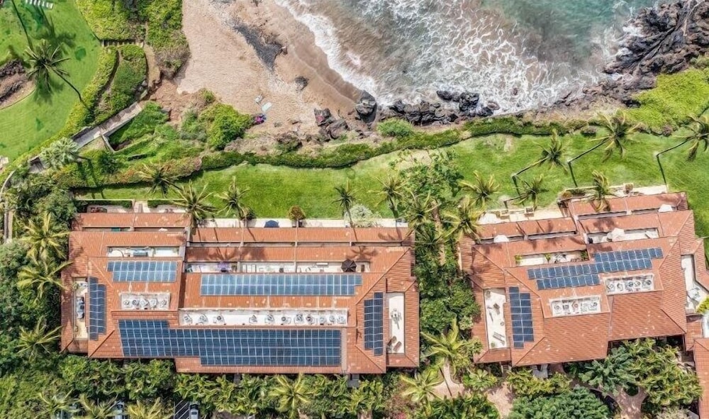 Makena Surf, #f-202 2 Bedroom Condo by RedAwning