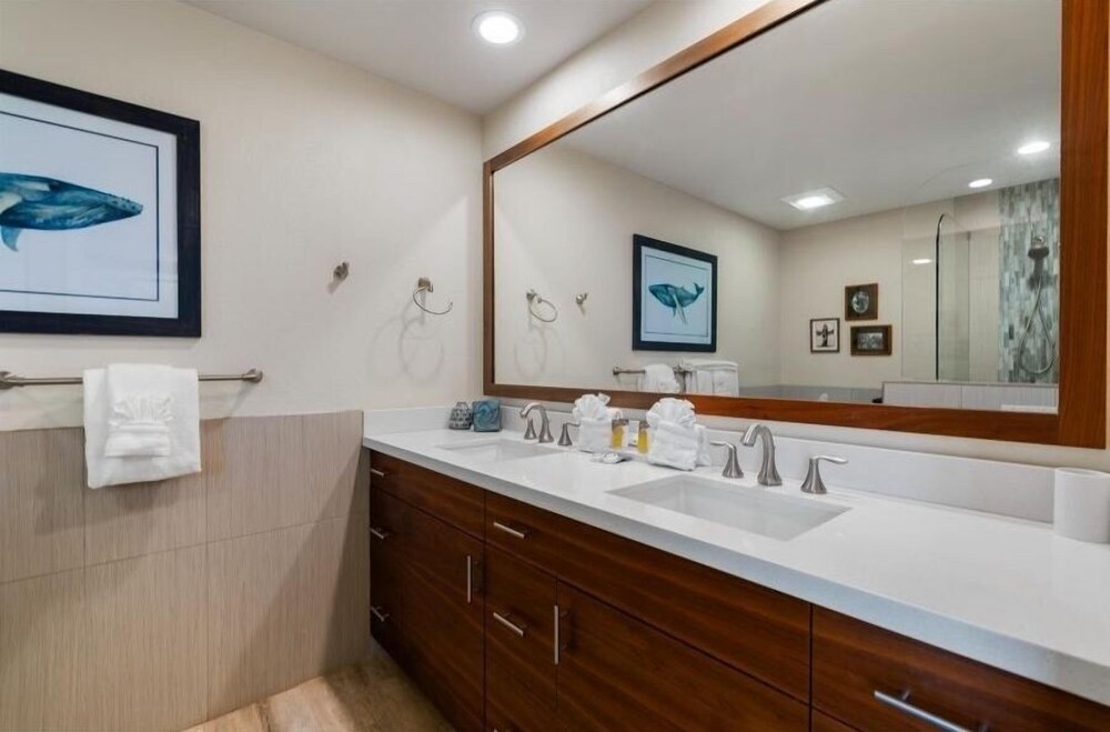 Maui Kamaole, #c-203 2 Bedroom Condo