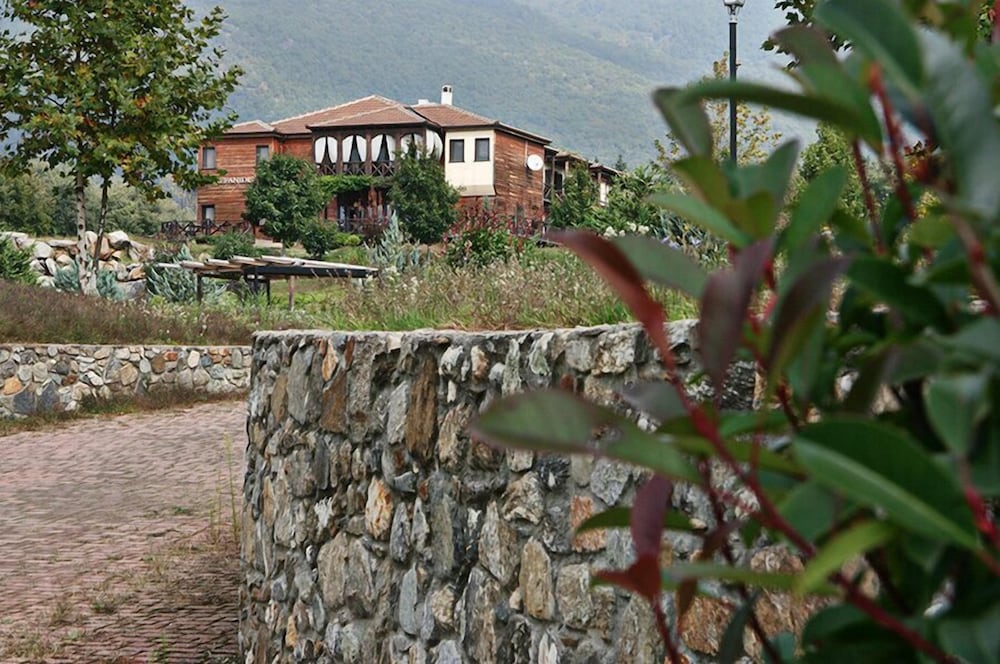 Refanidis Natural Luxury Hotel