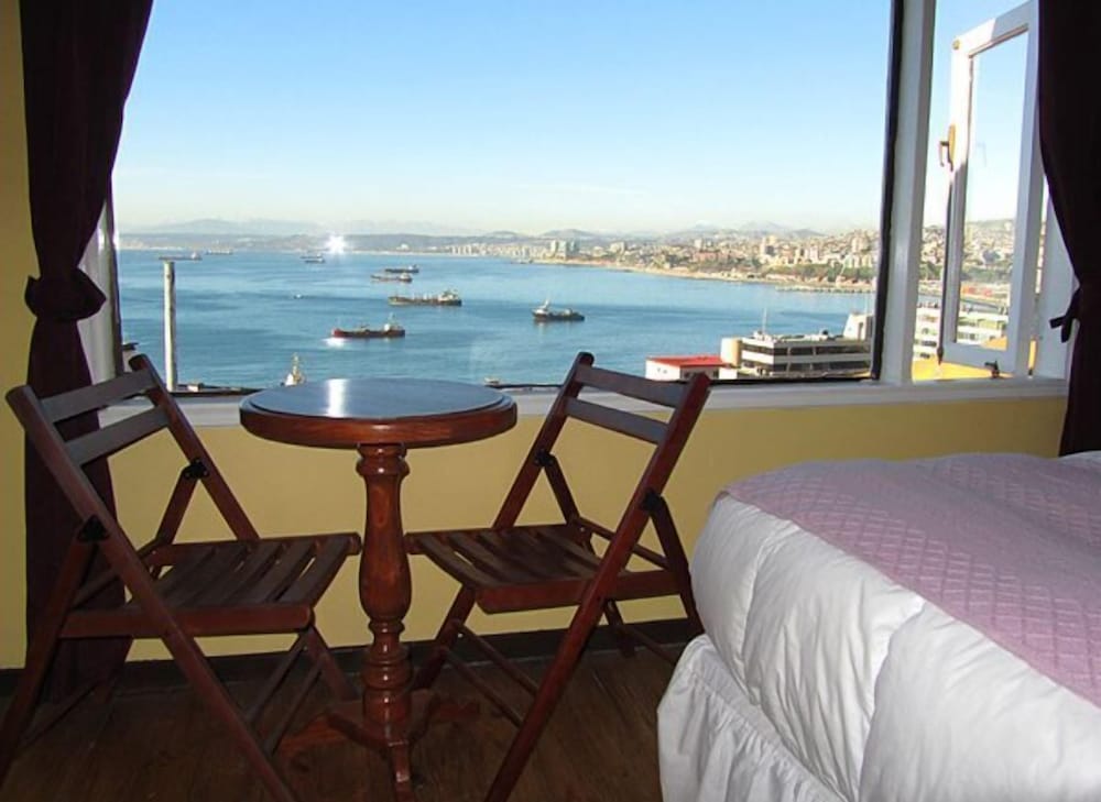 Hotel Casa Paseo Atkinson B&B - Image 1