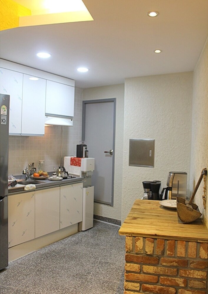 Tongyeong Semiee Guest House view 5