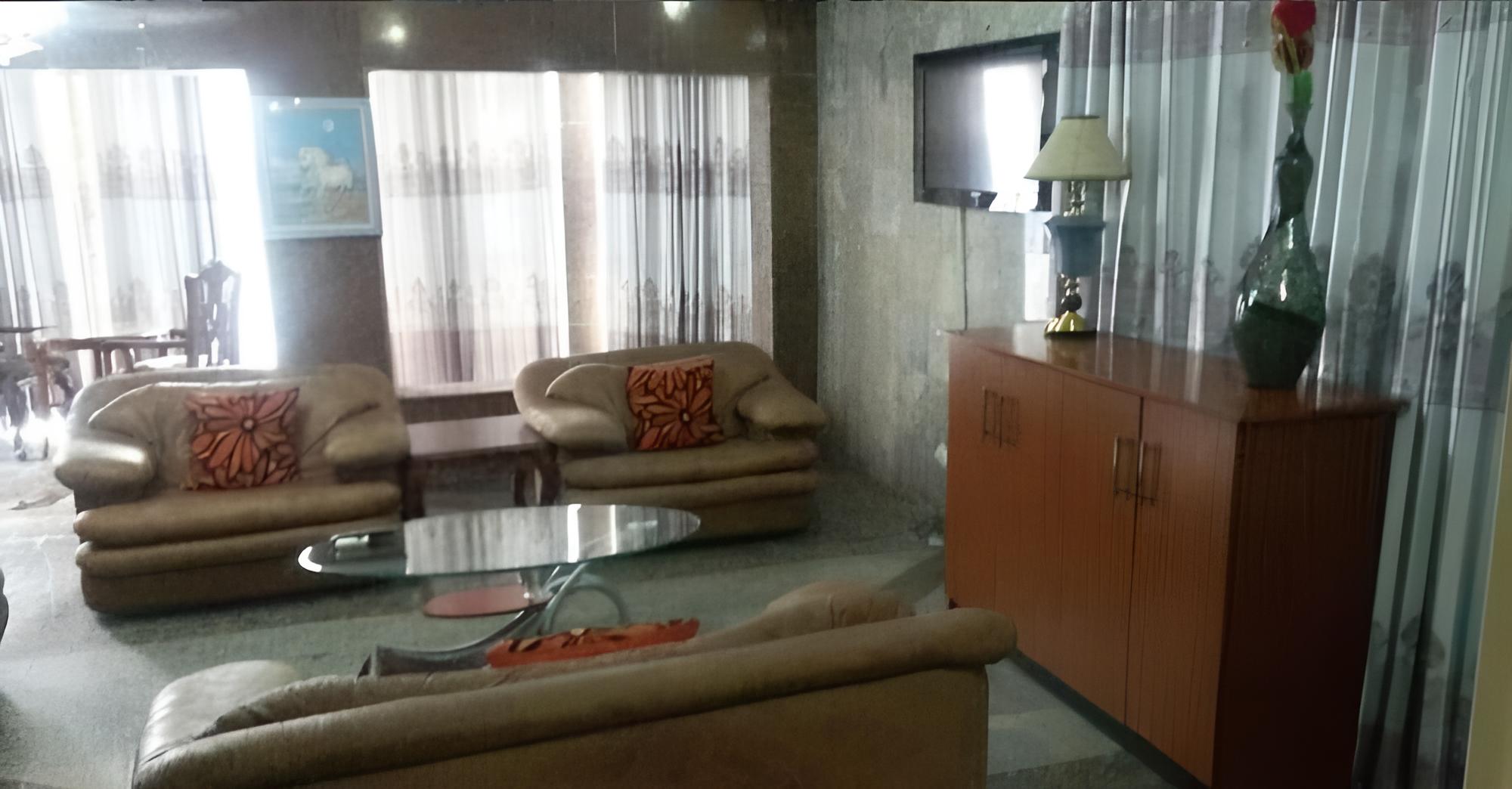 Starking Suites
