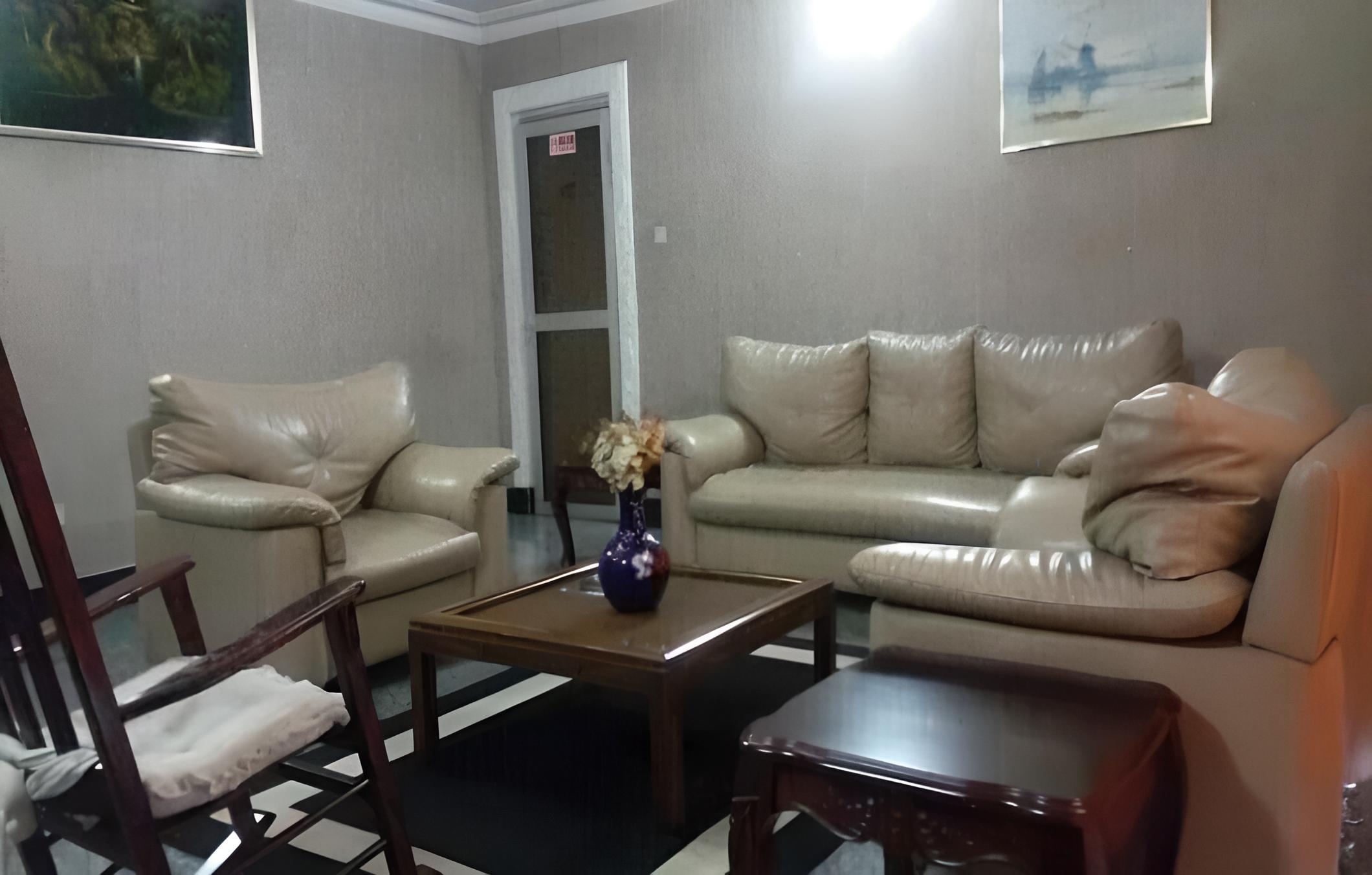 Starking Suites