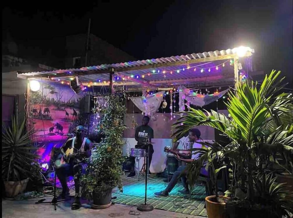 Fadidi House