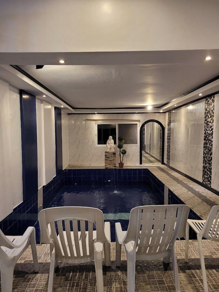 Jewelry Resort and Villas Tagaytay