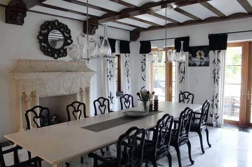 6 Bedroom Homes in Miami Beach by TMG