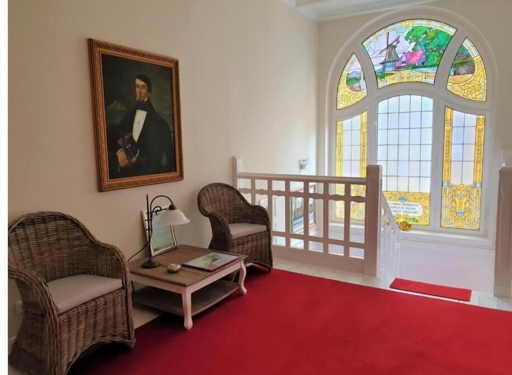 Villa Royal view 4