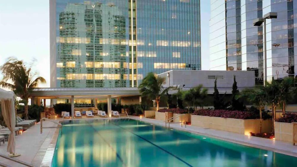 Lux Arch Studios at Brickell