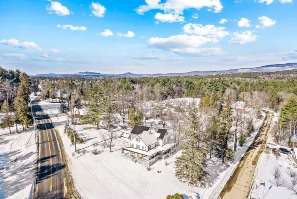 10 Mi To Gore Mountain: Home In Adirondack Park 5 Bedroom Home