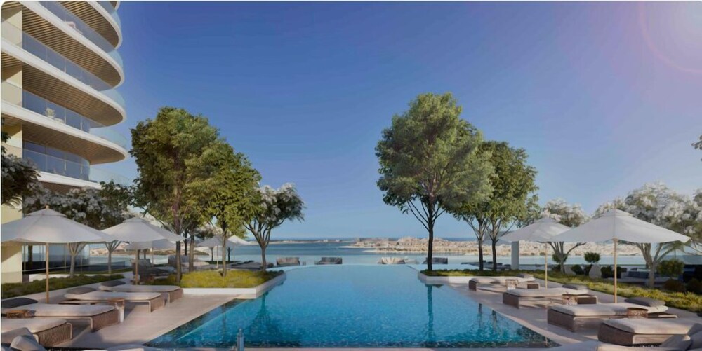 Grand Marina Bleu I Private Beach & Views I PS5 I Infinity Pool I by Skyline Serenity