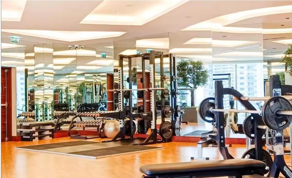 Luxury Studio with Stunning Marina & Beach Views