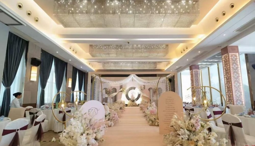 UrCove by Hyatt Shanghai Dishui Lake