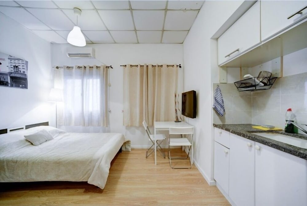 Tel-Aviving Apartments