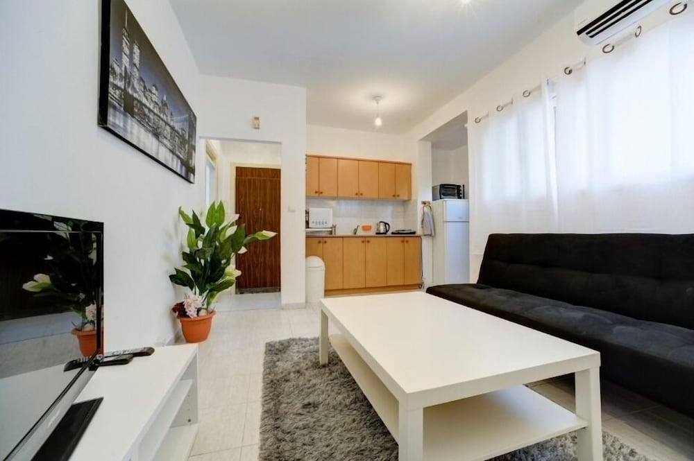 Tel-Aviving Apartments