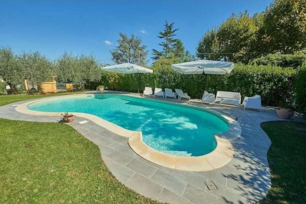Villa Pali en Marsciano — recepcion & lobby